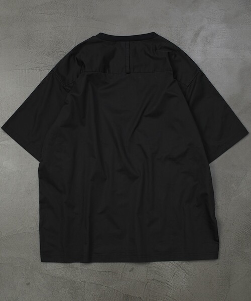 5525Gallery（ゴーゴーニーゴーギャラリー）の「SHIRT FIRSTHAND by 5525gallery/シャツファーストハンド バイ 5525ギャラリー SHFH DOCKING SHORT SLEEVE TEE / リラックスフィットドッキング半袖Tシャツ（Tシャツ/カットソー・メンズ・ホワイト/ブラック・M/L）」の5枚目の写真