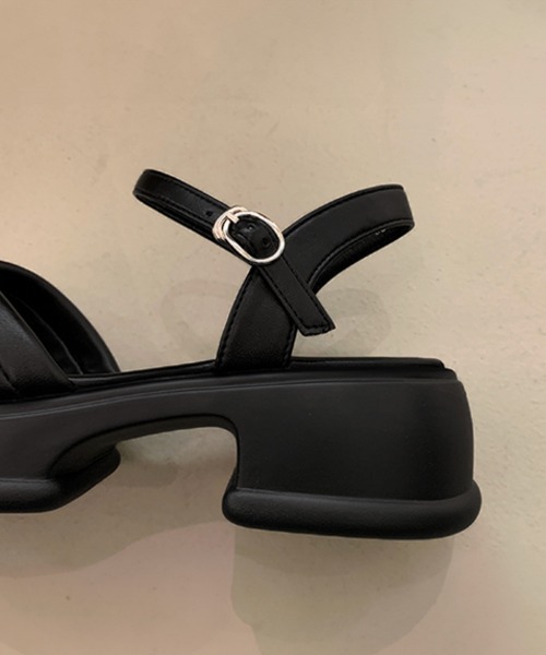 Miniministore（ミニミニストア）の「厚底サンダル 美脚 レディース 韓国 夏（サンダル・レディース・ブラック/アイボリー・25.0cm/24.5cm/23.0cm/22.5cm/23.5cm/24.0cm）」の5枚目の写真