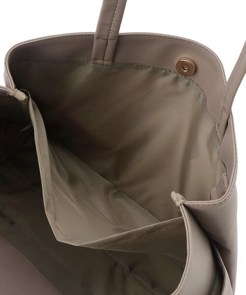 ITS'DEMO（イッツデモ）の「◆【通勤】収納A4ヨコトート（トートバッグ・レディース・ピンク系/ナチュラル/アイボリー/ブラック/ブラウン系・00）」の16枚目の写真