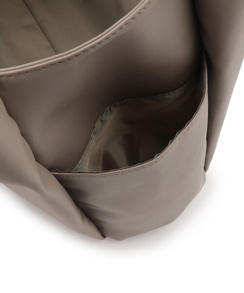 ITS'DEMO（イッツデモ）の「◆【通勤】収納A4ヨコトート（トートバッグ・レディース・ピンク系/ナチュラル/アイボリー/ブラック/ブラウン系・00）」の18枚目の写真