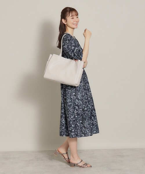 ITS'DEMO（イッツデモ）の「◆【通勤】収納A4ヨコトート（トートバッグ・レディース・ピンク系/ナチュラル/アイボリー/ブラック/ブラウン系・00）」の20枚目の写真