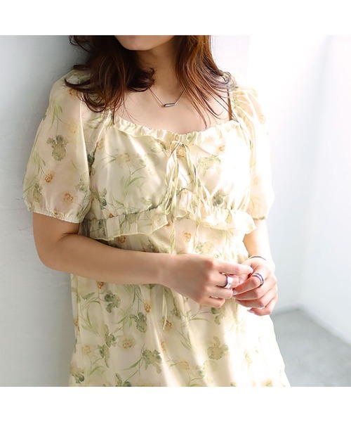 GOLDJAPAN(ゴールドジャパン)の「花柄バックシャーリングワンピース【大きいサイズ対応】(ワンピース・レディース・ベージュ・5L/4L/LL/3L/6L)」の13枚目の写真