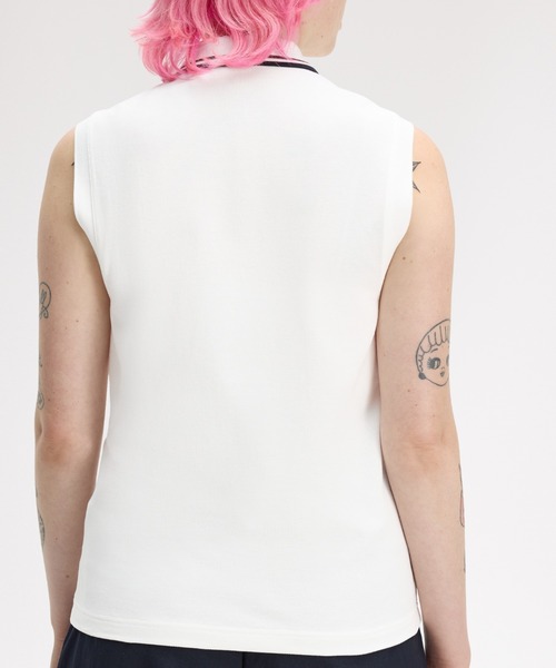 FRED PERRY(フレッドペリー)の「The Fred Perry Shirt - G7200/ノースリーブポロシャツ(ポロシャツ・レディース・ホワイト/ネイビー/ブラック/ライトピンク/オレンジ系その他/ホワイト系その他・8/10/6)」の20枚目の写真