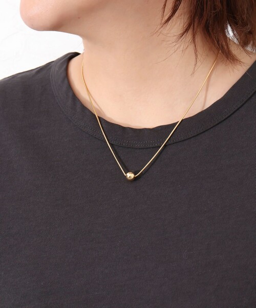 NOLLEY’S（ノーリーズ）の「ボールスライドY字ネックレス（ネックレス・レディース・シルバー/ゴールド・FREE）」の10枚目の写真