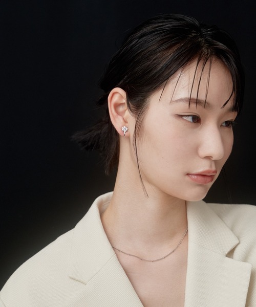 novice（ノーヴィス）の「【novice】Cross CZ Earring（イヤリング・レディース・シルバー/ゴールド・FREE）」の9枚目の写真