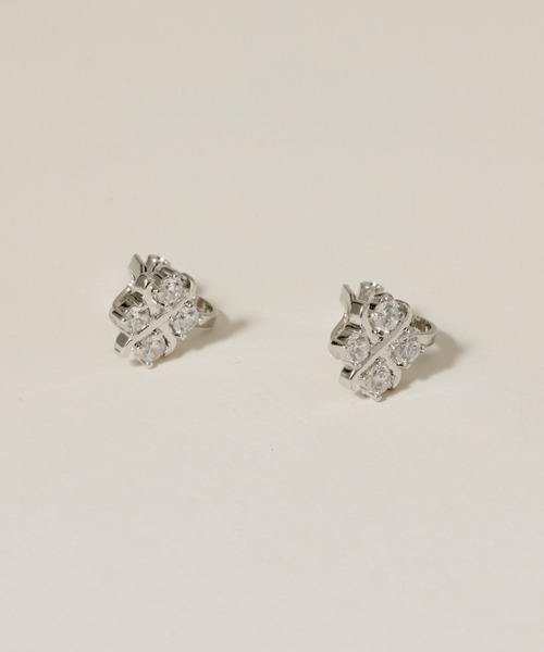 novice（ノーヴィス）の「【novice】Cross CZ Earring（イヤリング・レディース・シルバー/ゴールド・FREE）」の5枚目の写真