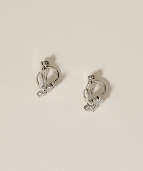 novice（ノーヴィス）の「【novice】Cross CZ Earring（イヤリング・レディース・シルバー/ゴールド・FREE）」の4枚目の写真
