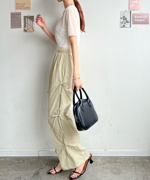 Futier land(フューティアランド)の「サイドリボンミリタリーパンツ(その他パンツ・レディース・アイボリー/ブラック/チャコールグレー・FREE)」の10枚目の写真