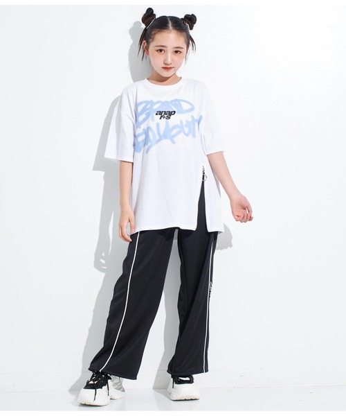 ANAP GiRL(アナップガール)の「ANAPR+S【リラスポ】グラフィティーロゴ前ZIPオーバーTシャ(Tシャツ/カットソー・キッズ・イエロー×グリーン/ブラック/ホワイト・XS/S/M)」の14枚目の写真
