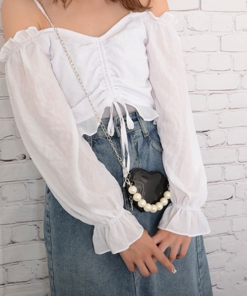 VIBGYOR Women（ヴィブジョー　ウィメン）の「【float】ハートモチーフ シルバーチェーン パール ショルダーバッグ/ハンドバッグ（ショルダーバッグ・レディース・ブラック/シルバー/レッド/ピンク・FREE）」の5枚目の写真