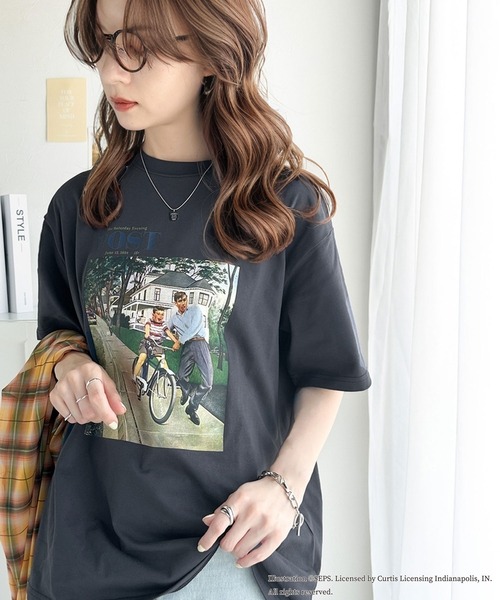 classicalelf(クラシカルエルフ)の「『THE SATURDAY EVENING POST』×クラシカルエルフ 別注グラフィックTシャツ【Bike Riding Lesson】(Tシャツ/カットソー・レディース・チャコール/ホワイト・X-LARGE/LARGE/MEDIUM/SMALL)」の9枚目の写真