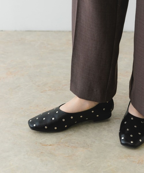 RODE SKO（ロデスコ）の「スタッズフラットシューズ（パンプス・レディース・ベージュ系その他/ブラック・36/37/38）」の12枚目の写真