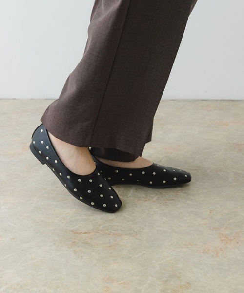 RODE SKO（ロデスコ）の「スタッズフラットシューズ（パンプス・レディース・ベージュ系その他/ブラック・36/37/38）」の15枚目の写真