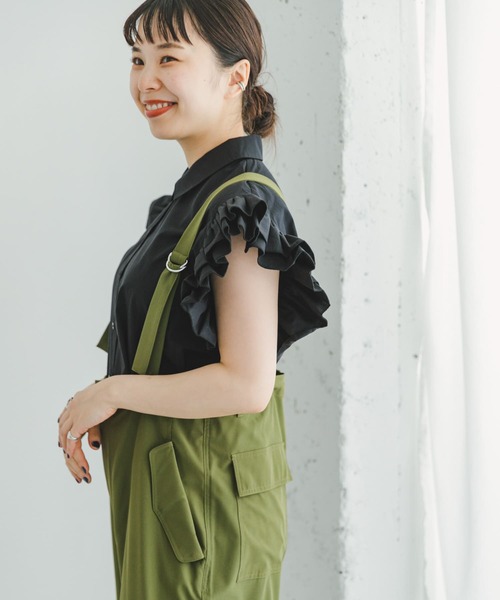 ITEMS URBANRESEARCH（アイテムズ アーバンリサーチ）の「フリルショートブラウス（シャツ/ブラウス・レディース・ストライプ/ブラック・FREE）」の4枚目の写真