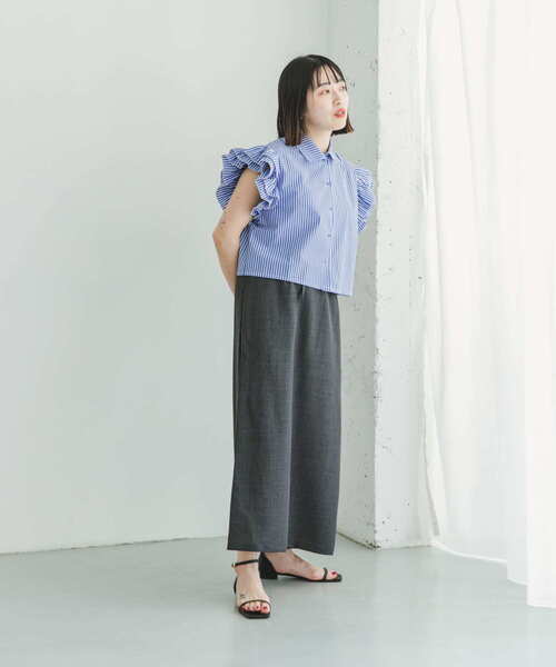 ITEMS URBANRESEARCH（アイテムズ アーバンリサーチ）の「フリルショートブラウス（シャツ/ブラウス・レディース・ストライプ/ブラック・FREE）」の12枚目の写真