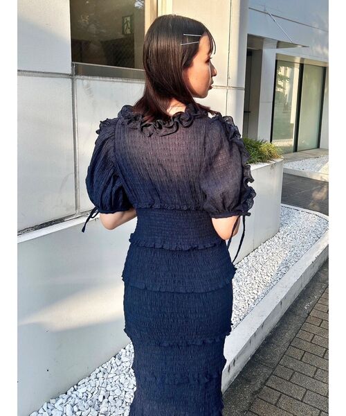 dazzlin（ダズリン）の「ベビーフリルシャーリングワンピース（ワンピース・レディース・ピンク/ネイビー/オフホワイト・SMALL/MEDIUM）」の14枚目の写真