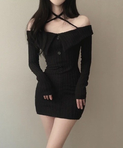 SHEENA(シーナ)の「クロスネックオフショルワイドリブニットワンピース(ワンピース・レディース・ブラック/カーキ・M)」の10枚目の写真