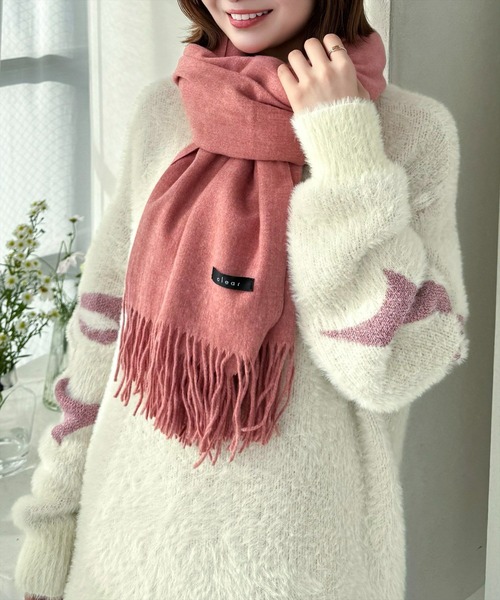 clear（クリア）の「【8色展開】無地ストール [マフラー あったか 着回し抜群]≪再入荷≫（マフラー・レディース・ブラック/グレー/レッド/ピンク/イエロー/ブルー/アイボリー/グレイッシュベージュ・F）」の7枚目の写真