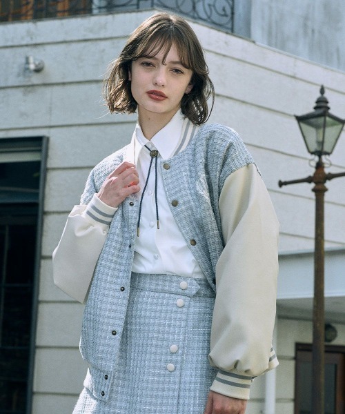 F i.n.t（フィント）の「【セットアップ対応】ファンシーツイードスタジャン/fint（スタジャン・レディース・ライトブルー/ネイビー・FREE）」の2枚目の写真