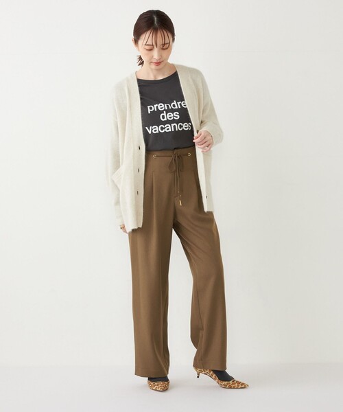 SHIPS Colors(シップス カラーズ)の「SHIPS Colors:フォックス アンゴラ ミックス Vネック カーディガン(カーディガン/ボレロ・レディース・ダークグレー/ライトグリーン/ナチュラル/ピンク・ONE SIZE)」の19枚目の写真