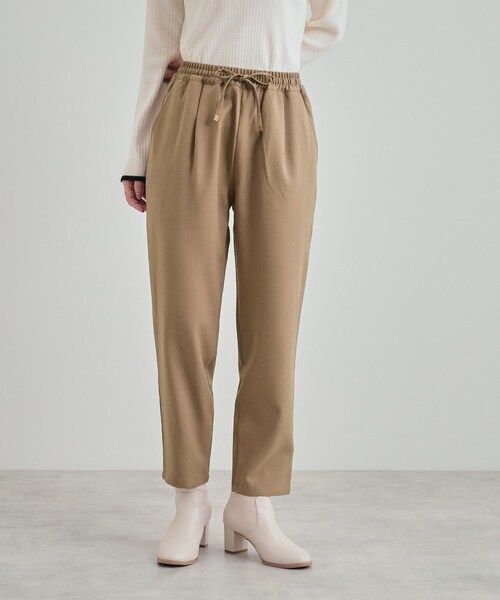 SHOO・LA・RUE（シューラルー）の「◆【S-3L/洗える】楽してきちんときれい見え イージーテーパードパンツ（その他パンツ・レディース・チャコールグレー/ブラック/ブラウン系・01/02/03/04/05）」の9枚目の写真