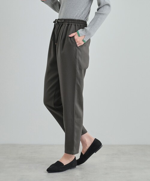 SHOO・LA・RUE（シューラルー）の「◆【S-3L/洗える】楽してきちんときれい見え イージーテーパードパンツ（その他パンツ・レディース・チャコールグレー/ブラック/ブラウン系・01/02/03/04/05）」の13枚目の写真