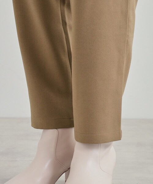 SHOO・LA・RUE（シューラルー）の「◆【S-3L/洗える】楽してきちんときれい見え イージーテーパードパンツ（その他パンツ・レディース・チャコールグレー/ブラック/ブラウン系・01/02/03/04/05）」の22枚目の写真