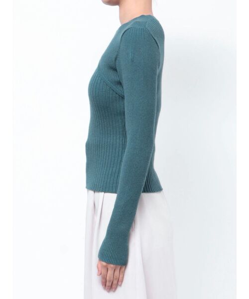 RESEXXY(リゼクシー)の「バストあきニットトップス(ニット/セーター・レディース・ブラック/ブルー/ホワイト・FREE)」の17枚目の写真