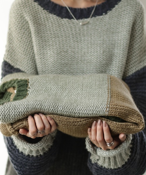 ざっくり手編み 配色ニット（ニット/セーター）｜HUG.U（ハグユー）の