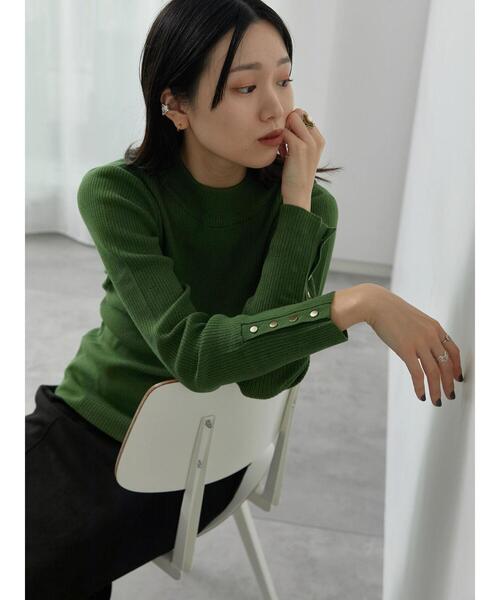 Samansa Mos2 blue（サマンサモスモスブルー）の「【Hug Knit】リブハイネックプルオーバー（ニット/セーター・レディース・オレンジ/キナリ/ブラック/グリーン/トップグレー・F）」の4枚目の写真