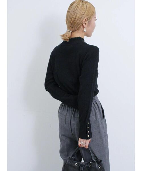 Samansa Mos2 blue（サマンサモスモスブルー）の「【Hug Knit】リブハイネックプルオーバー（ニット/セーター・レディース・オレンジ/キナリ/ブラック/グリーン/トップグレー・F）」の10枚目の写真