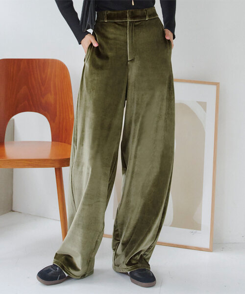 KOBE LETTUCE（コウベレタス）の「選べるサイズ カーブすぎないベロアカーブパンツ（その他パンツ・レディース・カーキ/ブラック/ダークブラウン/グレー・L/M/TM/PL/PM）」の4枚目の写真