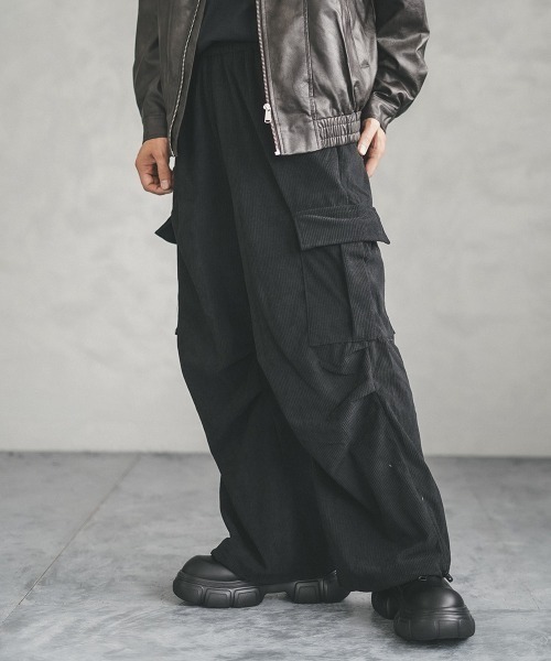 セール】knee tuck corduroy cargo pants / ニータック