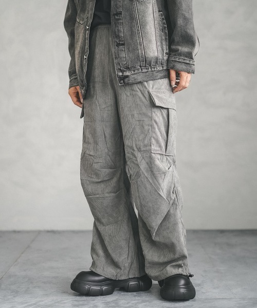 セール】knee tuck corduroy cargo pants / ニータック