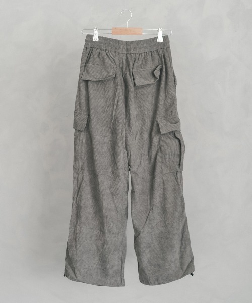 Shoowtime（ショウタイム）の「knee tuck corduroy cargo pants / ニータックコーデュロイカーゴパンツ（カーゴパンツ・メンズ・グレー/ブラック・X-LARGE/LARGE/MEDIUM）」の16枚目の写真