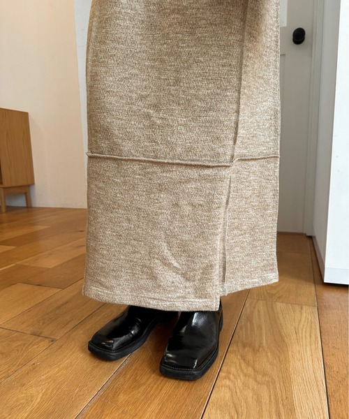 Amiur(エミレ)の「round neck relax touch ops / ラウンドネックリラックスタッチワンピース(ワンピース・レディース・ブラック/アイボリー/ベージュ・FREE)」の9枚目の写真