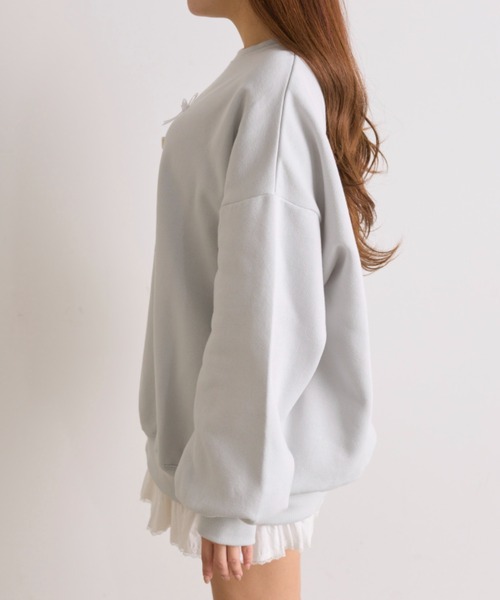 OLIVE des OLIVE（オリーブデオリーブ）の「【SNSで話題/裏起毛】おめかしネコスウェット（スウェット・レディース・オフホワイト/サックスブルー/スミクロ/ピンク・FREE）」の6枚目の写真