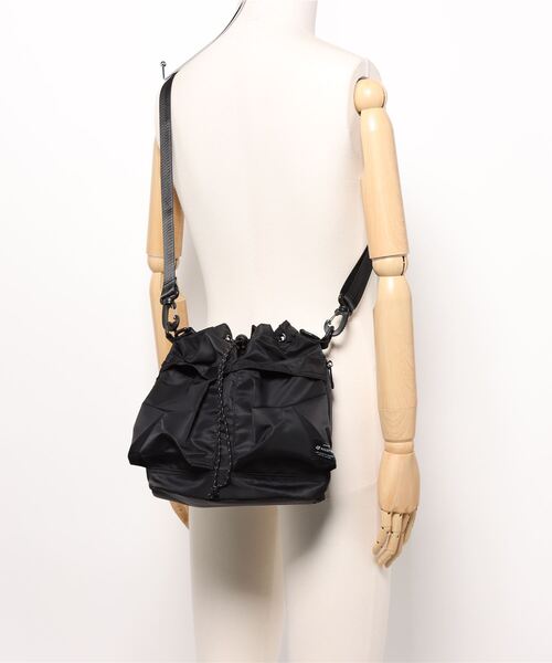 NAUGHTIAM（ノーティアム）の「【NAUGHTIAM/ノーティアム】 ミニヘルメットショルダー（ショルダーバッグ・メンズ・グレー/グレイッシュベージュ/ブラック・FREE）」の4枚目の写真