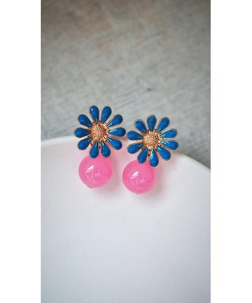 tone（トーン）の「【Agaro】No.263p　フラワー　天然石　ピアスアレルギー対応　サージカルステンレス(MA)（ピアス（両耳用）・レディース・その他3/イエロー/ブラック/グリーン/その他5/その他6/その他2/ブラウン/その他7/その他8/その他9/その他10/その他11・FREE）」の8枚目の写真