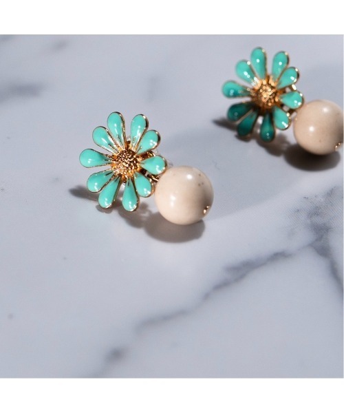 tone（トーン）の「【Agaro】No.263p　フラワー　天然石　ピアスアレルギー対応　サージカルステンレス(MA)（ピアス（両耳用）・レディース・その他3/イエロー/ブラック/グリーン/その他5/その他6/その他2/ブラウン/その他7/その他8/その他9/その他10/その他11・FREE）」の18枚目の写真