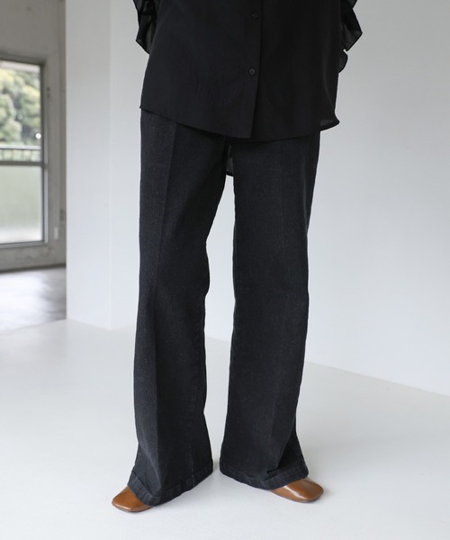 select MOCA Et(セレクトモカエト)の「【Et】Semi-Flared Denim Pants(デニムパンツ・レディース・ブラック/インディゴブルー・LARGE/MEDIUM)」の1枚目の写真