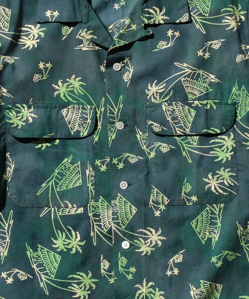 BEAMS PLUS（ビームスプラス）の「バティック プリント オープンカラー シャツ（シャツ/ブラウス・メンズ・オレンジ/グリーン・S/L/M/XL）」の12枚目の写真