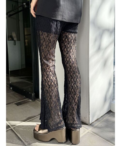 MURUA(ムルーア)の「レースフレアパンツ(その他パンツ・レディース・ホワイト/ブラック・FREE)」の13枚目の写真