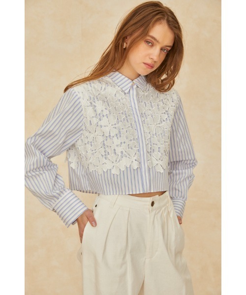 Estella.K(エステラケー)の「Josie Blouse Lace Blouse クロップレースシャツ(シャツ/ブラウス・レディース・サックスブルー/ホワイト・FREE)」の22枚目の写真