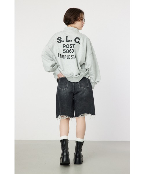 RODEO CROWNS WIDE BOWL(ロデオクラウンズワイドボウル)の「ダメージDENIM バミューダパンツ(デニムパンツ・レディース・ブラック/ブルー・SMALL/MEDIUM)」の9枚目の写真