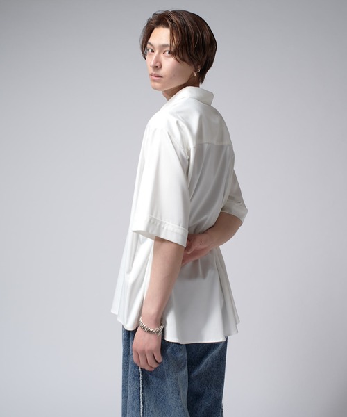 Lui's（ルイス）の「バンブーレーヨンエアリーシャツ（シャツ/ブラウス・メンズ・チャコールグレー/ブラック/ホワイト・FREE）」の7枚目の写真