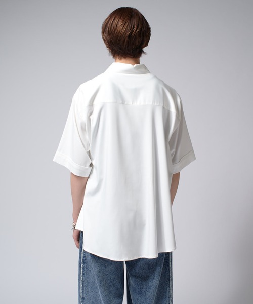 Lui's（ルイス）の「バンブーレーヨンエアリーシャツ（シャツ/ブラウス・メンズ・チャコールグレー/ブラック/ホワイト・FREE）」の8枚目の写真