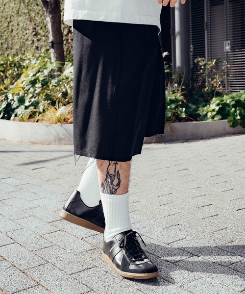 Subciety（サブサエティ）の「Wool trouser shorts（スラックス・メンズ・ブラック/ベージュ・MEDIUM/SMALL/X-LARGE/LARGE）」の17枚目の写真