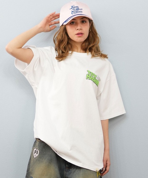 TOY MACHINE(トイ マシーン)の「【ユニセックス】TOY MACHINE/トイマシーン オーバーサイズ/バックプリントTシャツ MTMSFST17(Tシャツ/カットソー・レディース・ホワイト/イエロー/ブラック・M/L)」の4枚目の写真