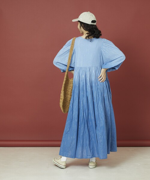 Freada(フリーダ)の「Freada/フリーダ インド ラメ グラデーション ワンピース(ワンピース・レディース・ブルー/ピンク・フリ-)」の14枚目の写真